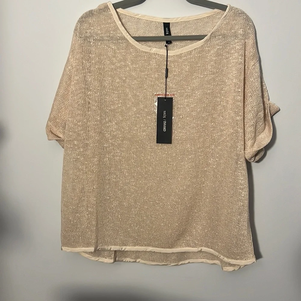Uniq sweater